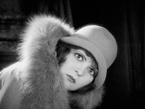 Clara Bow portrait